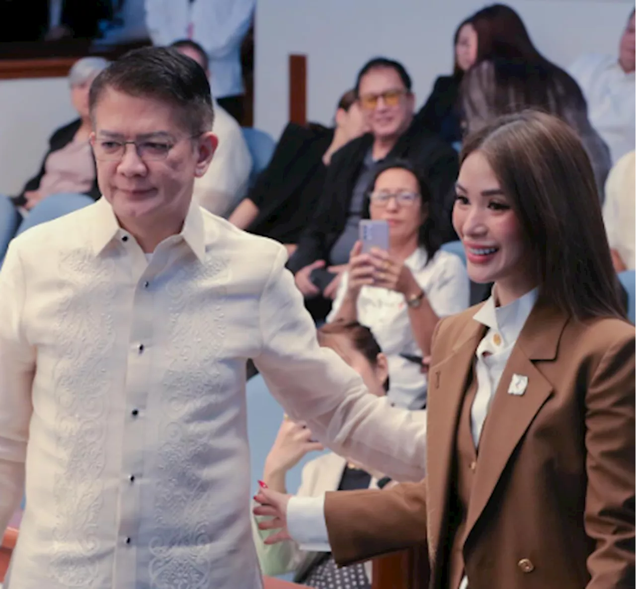 Escudero calms Heart, who finds herself ‘panicking’ over new role in the Senate