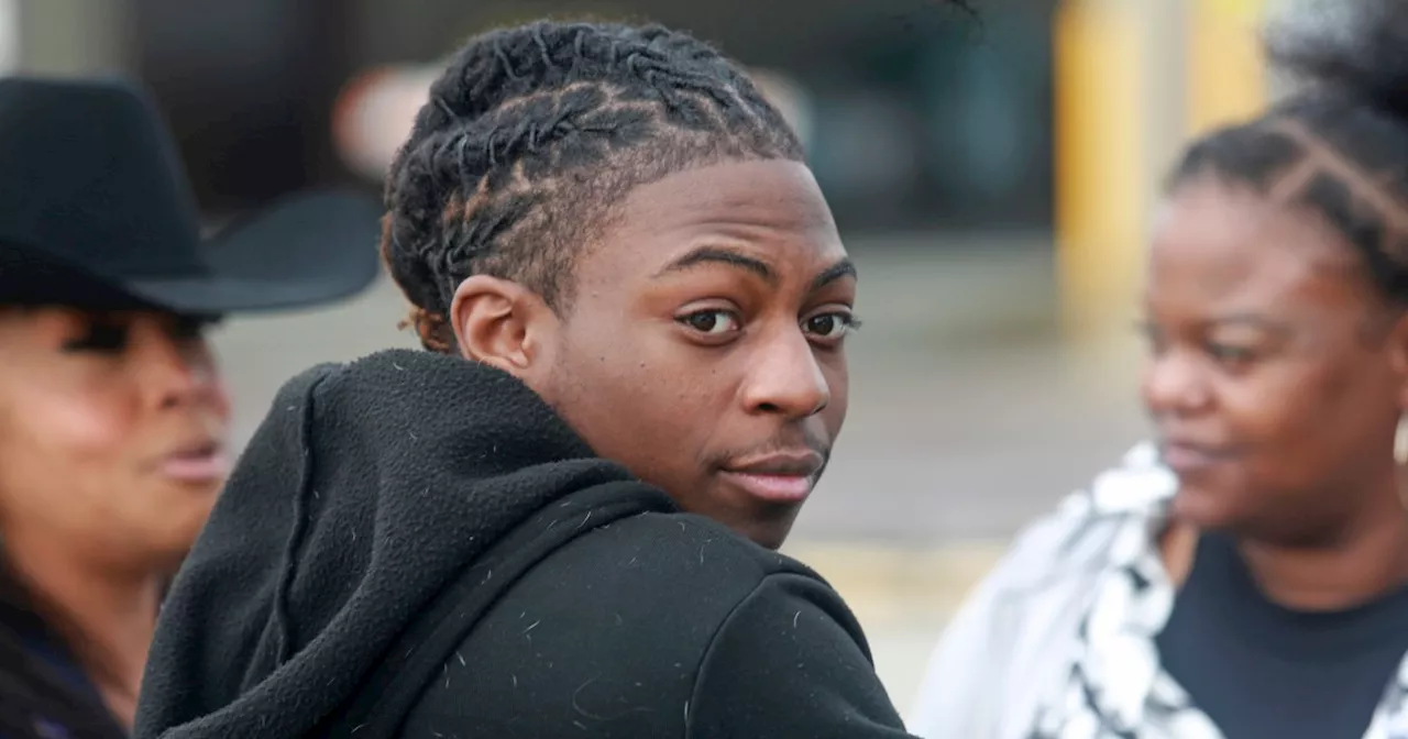 Fate of lawsuit filed by Texas student Darryl George over hairstyle in hands of federal judge