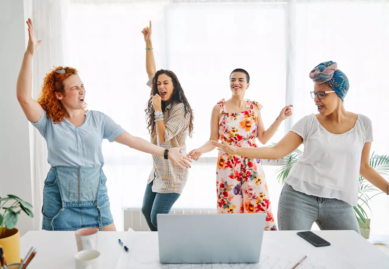 ‘Have a little kitchen disco’ - Can dancing cure depression?