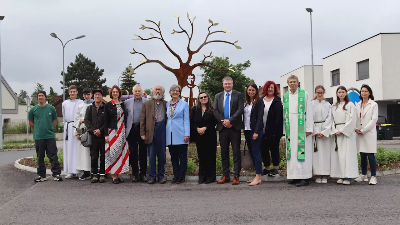 Unterwaltersdorf: Auch im Kreisverkehr steht Don Bosco im Zentrum