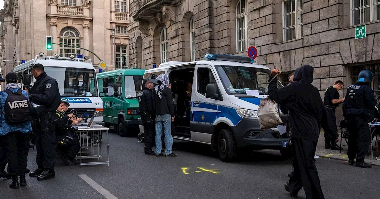 Polizei erklärt Besetzung des Humboldt-Gebäudes für beendet