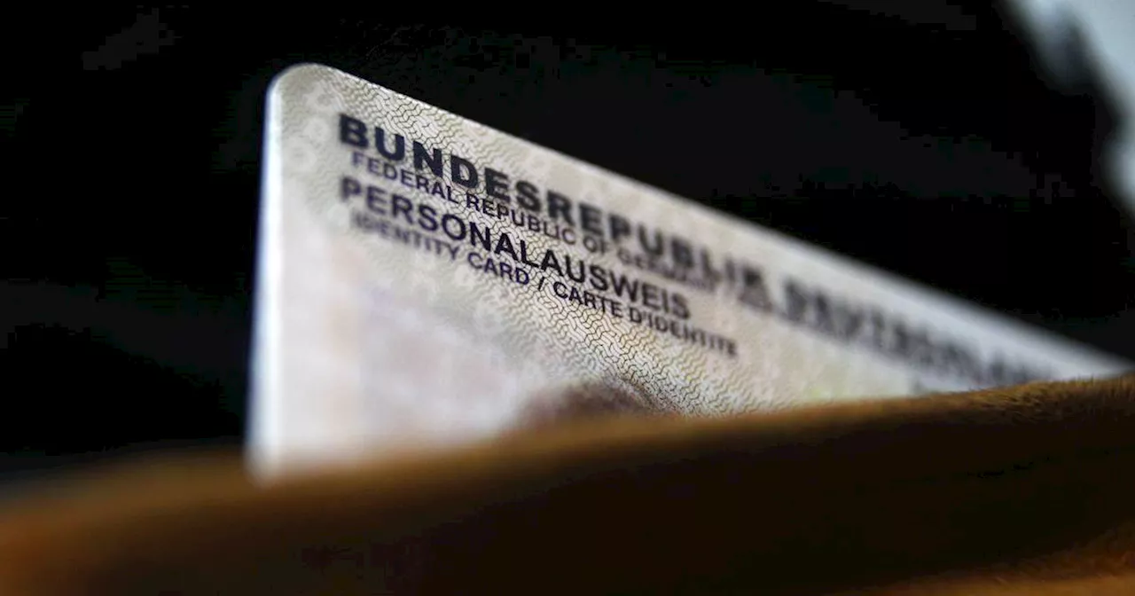 Direktversand: Personalausweis wird um fast 50 Prozent teurer​