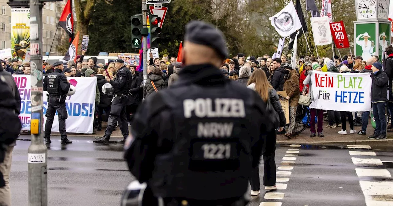 Düsseldorf Ärzte-Song bei Demo