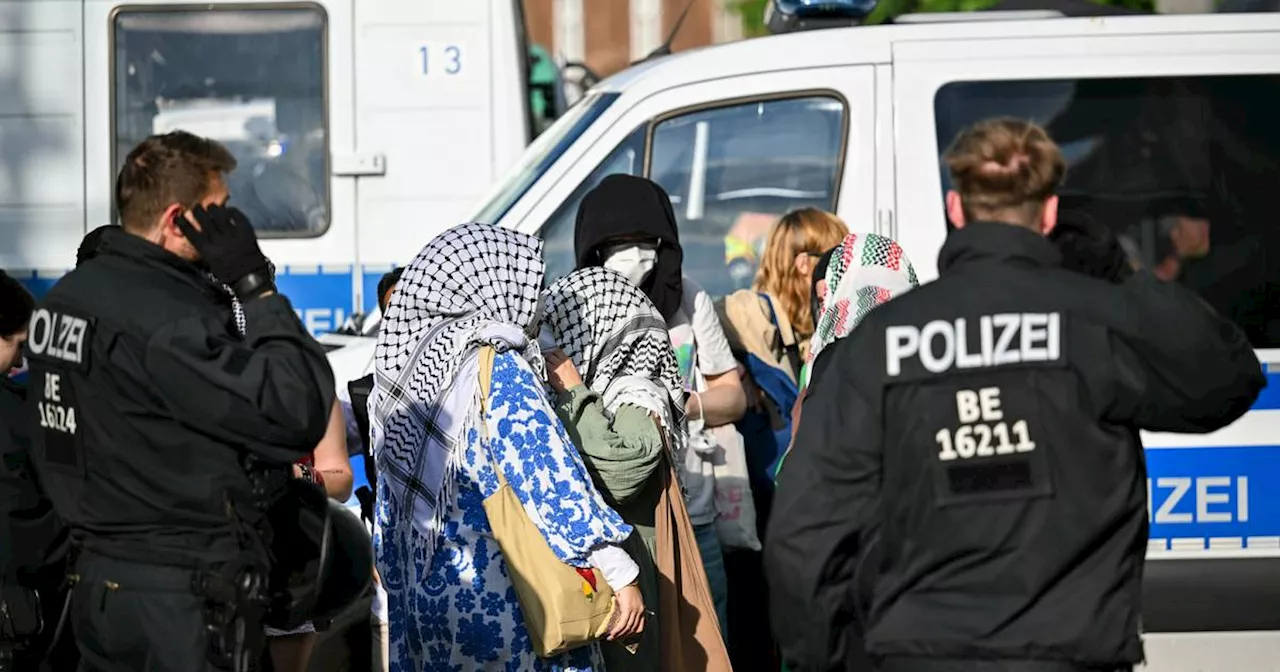 HU Berlin: Polizei erklärt die Besetzung des Humboldt-Gebäudes für beendet