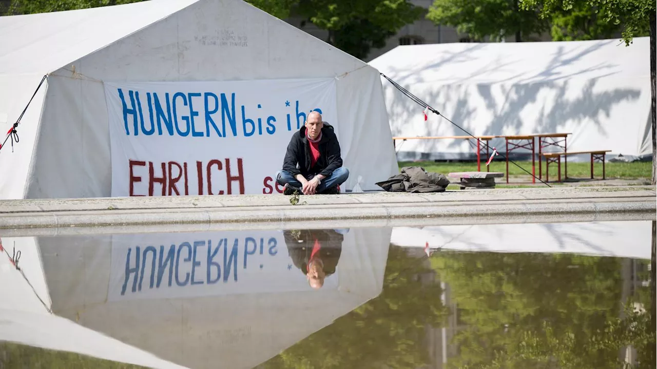 Klimaprotest im Berliner Invalidenpark: Aktivist will in „absoluten Hungerstreik“ treten