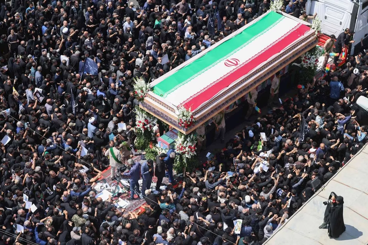 Thousands bid farewell to Iran's Raisi ahead of burial