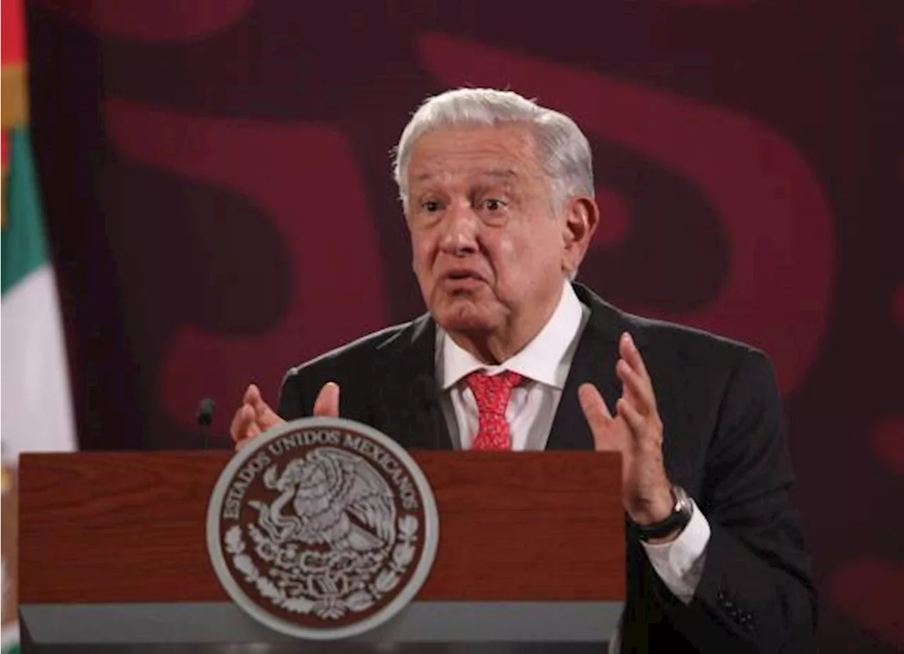 AMLO reta a presentar pruebas de sus presuntos nexos con narcos; con una sola renuncia, asegura