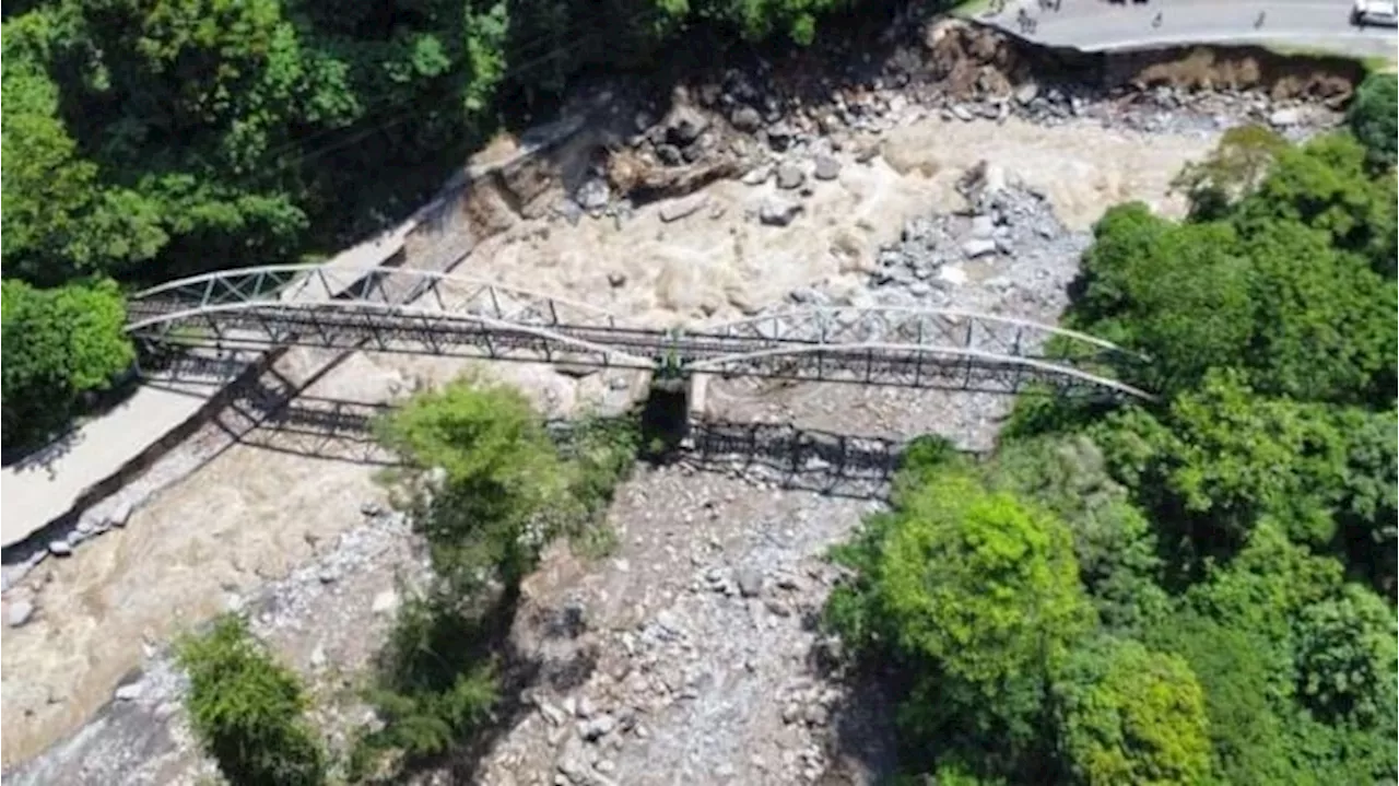 BNPB Pasang Sistem Peringatan Dini di Tujuh Aliran Sungai Berhulu Gunung Marapi