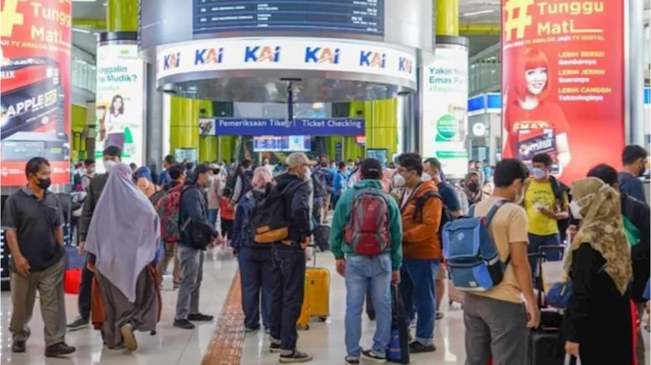 KAI Catat Lonjakan Penumpang Kereta Api, Capai 35.000 di Long Weekend Waisak