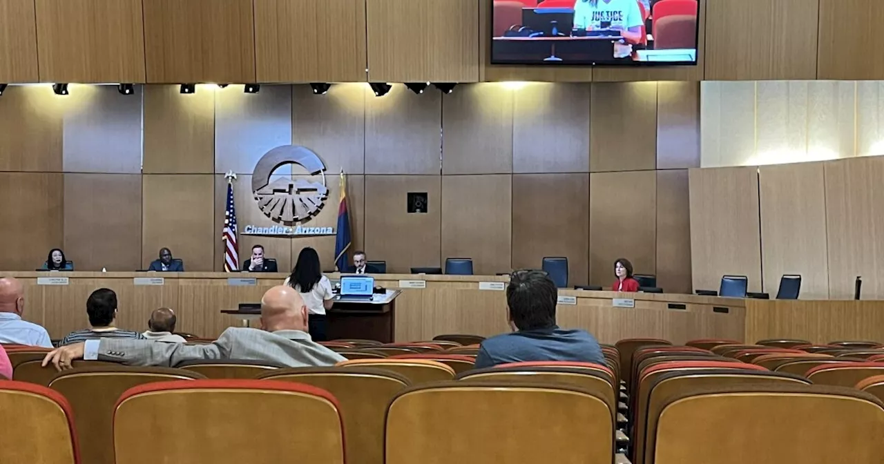 Chandler City Council votes to adopt ordinances for brass knuckles, unruly gatherings