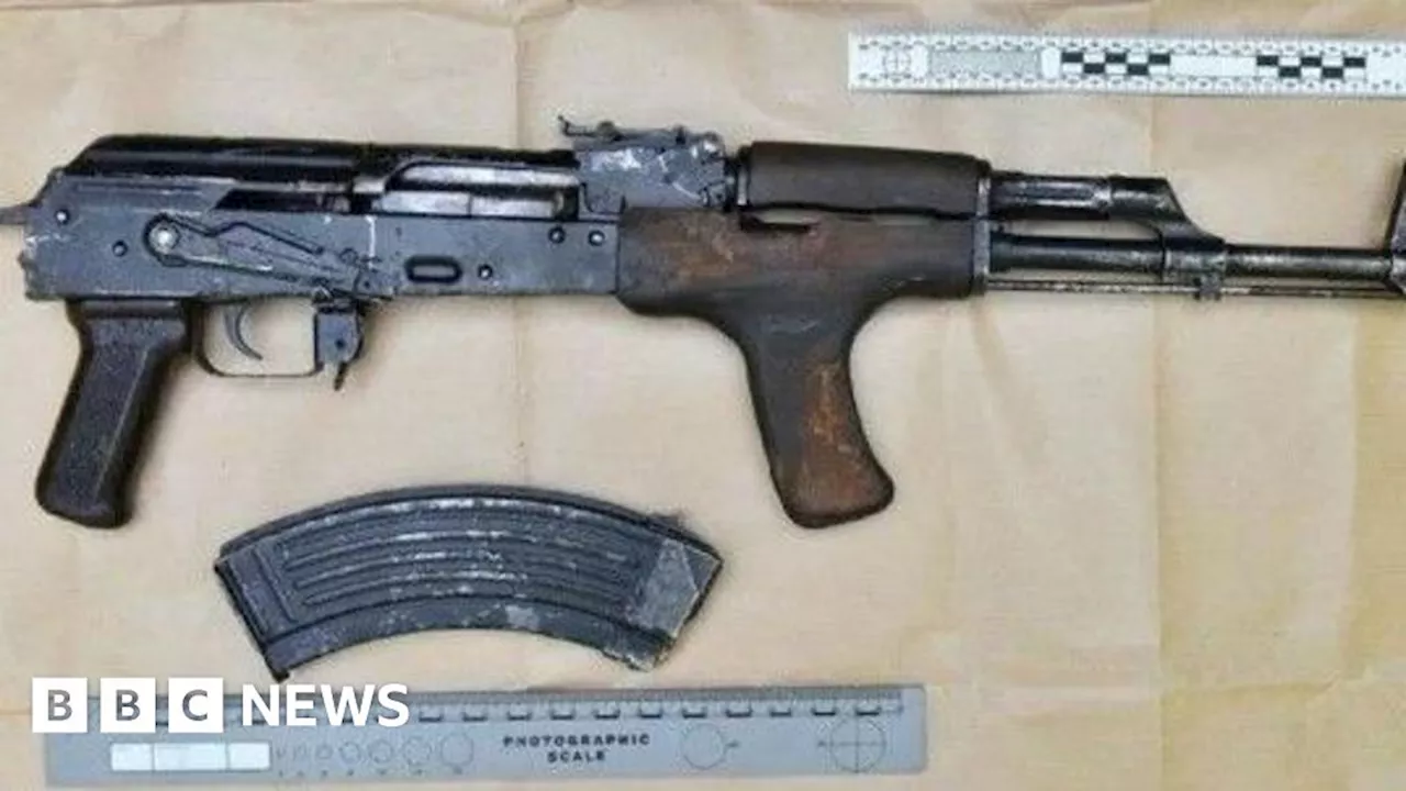 Londonderry: Two men in court over assault rifle discovery