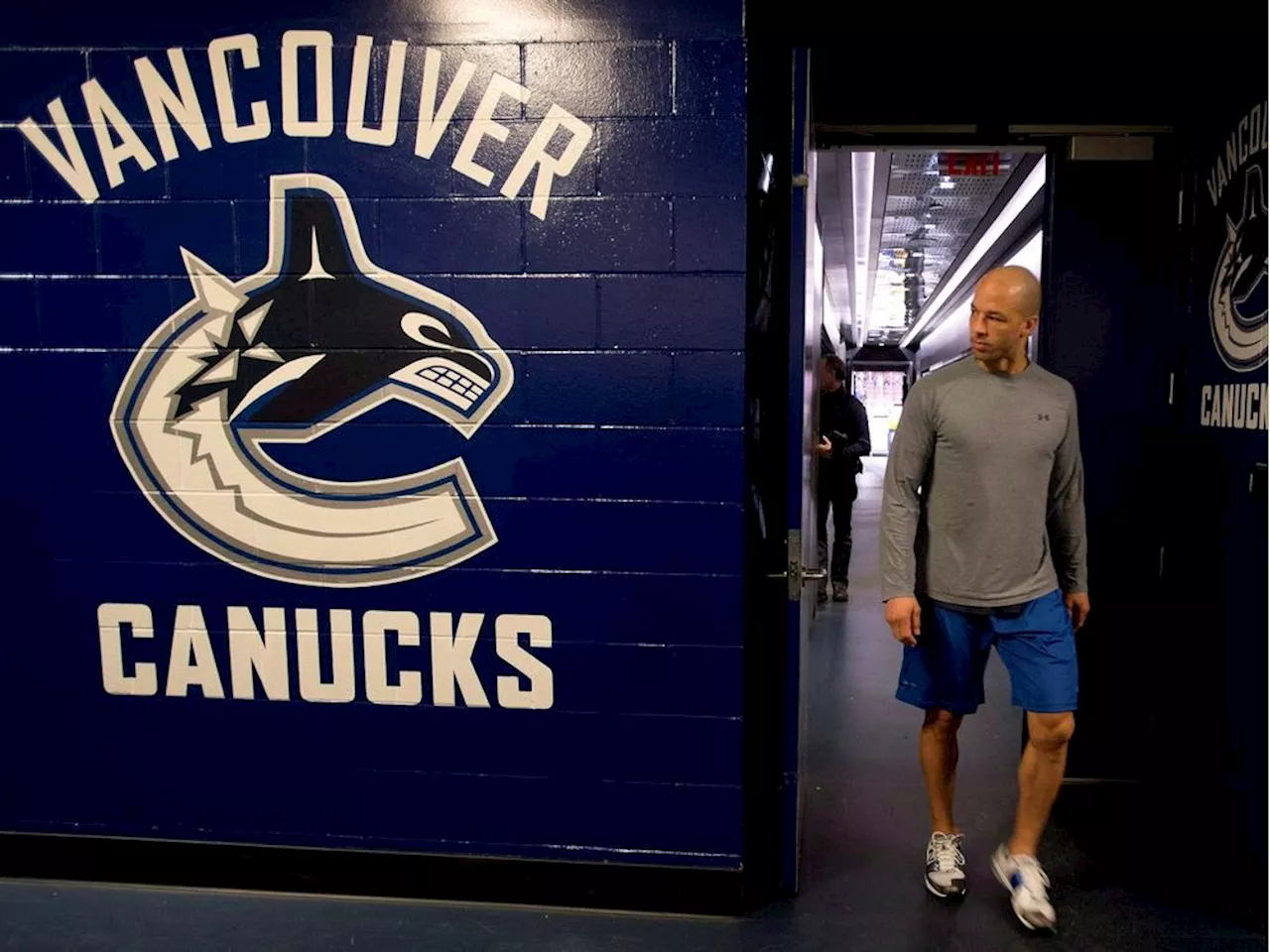 Canucks hire Manny Malhotra as head coach of the Abbotsford Canucks in the AHL