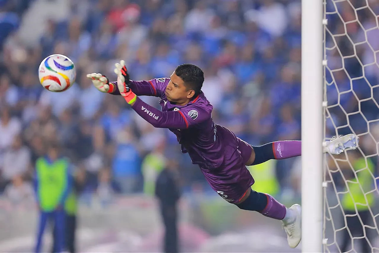 VIDEO: Kevin Mier y una espectacular atajada en la final de la Liga MX