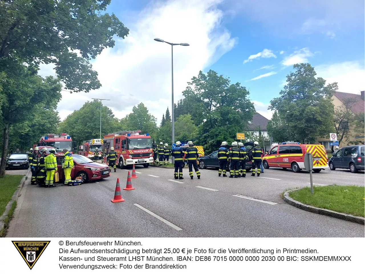 Mehrere Verkehrsunfälle fordern die Feuerwehr (Stadtgebiet)