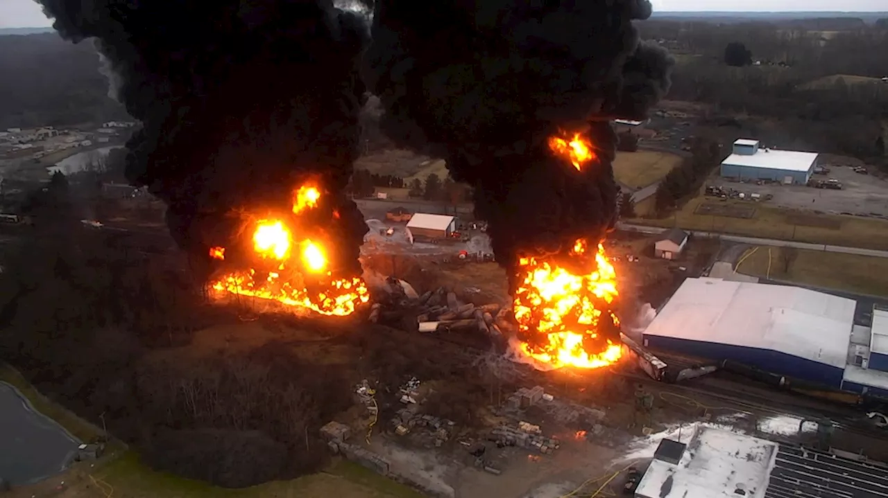 Norfolk Southern will pay US$15M fine as part of federal settlement over Ohio derailment