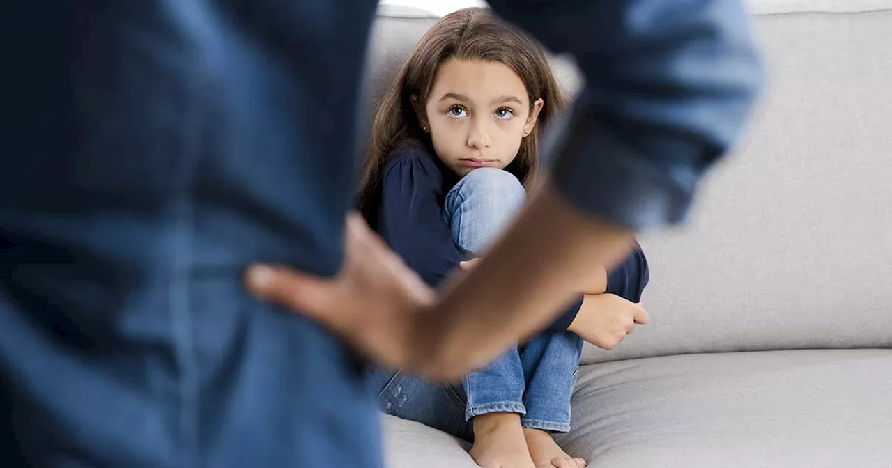 Sculacciate ai bambini: i pediatri inglesi chiedono una legge per vietarle