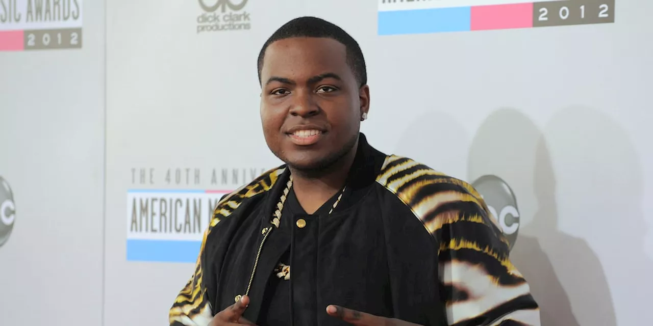 Rapper Sean Kingston and his mother stole more than $1 million through fraud, authorities say