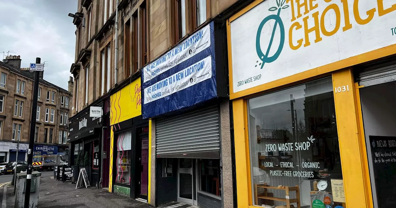 Fans of Glasgow fave Hooked worried as 'on the move' signs appear at shop