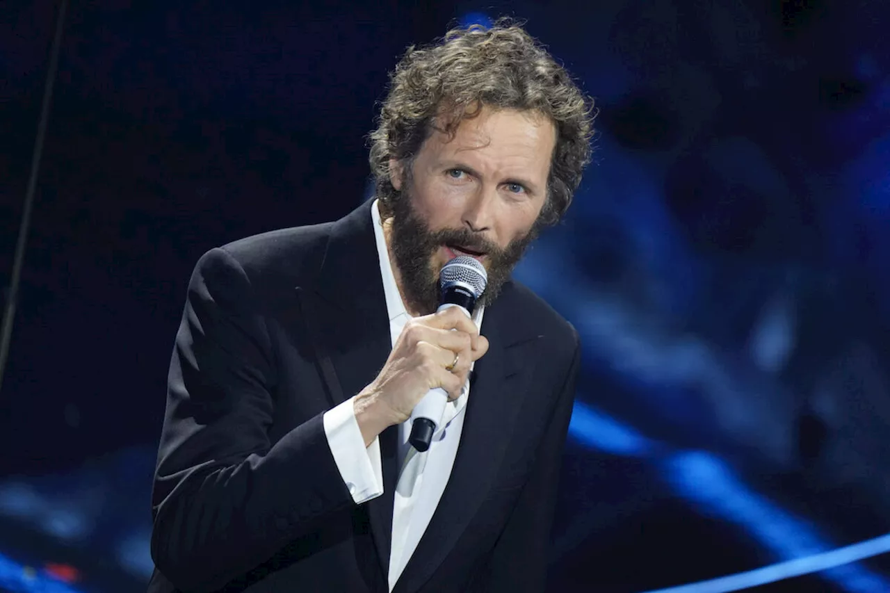 Jovanotti torna ai live e annuncia il PalaJova per il 2025