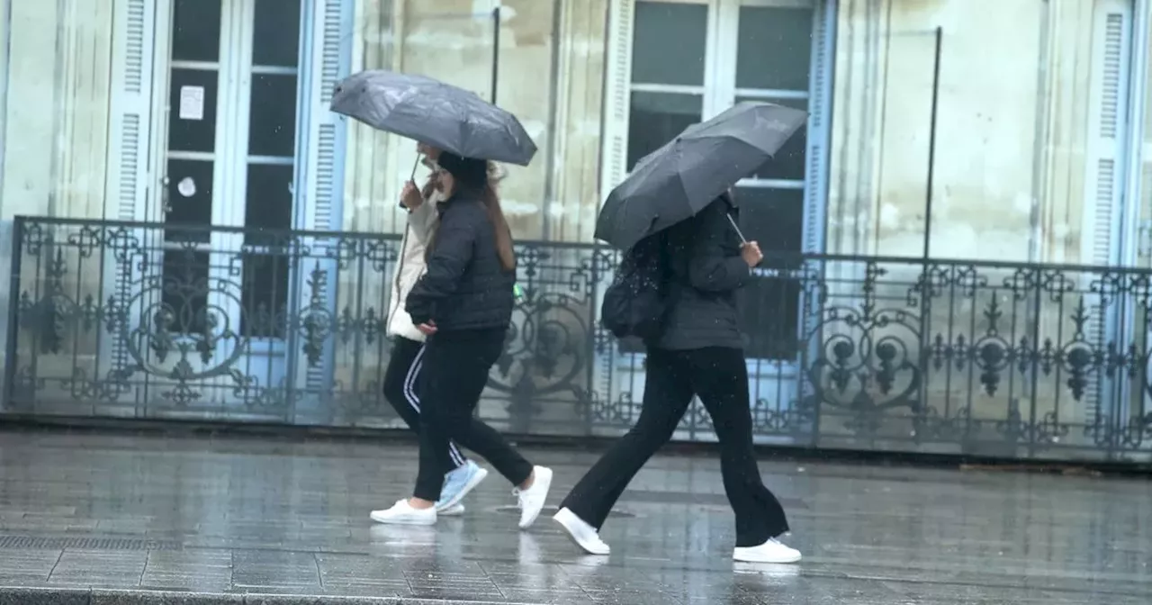 Met Eireann gives weekend washout warning in new gloomy forecast for Ireland