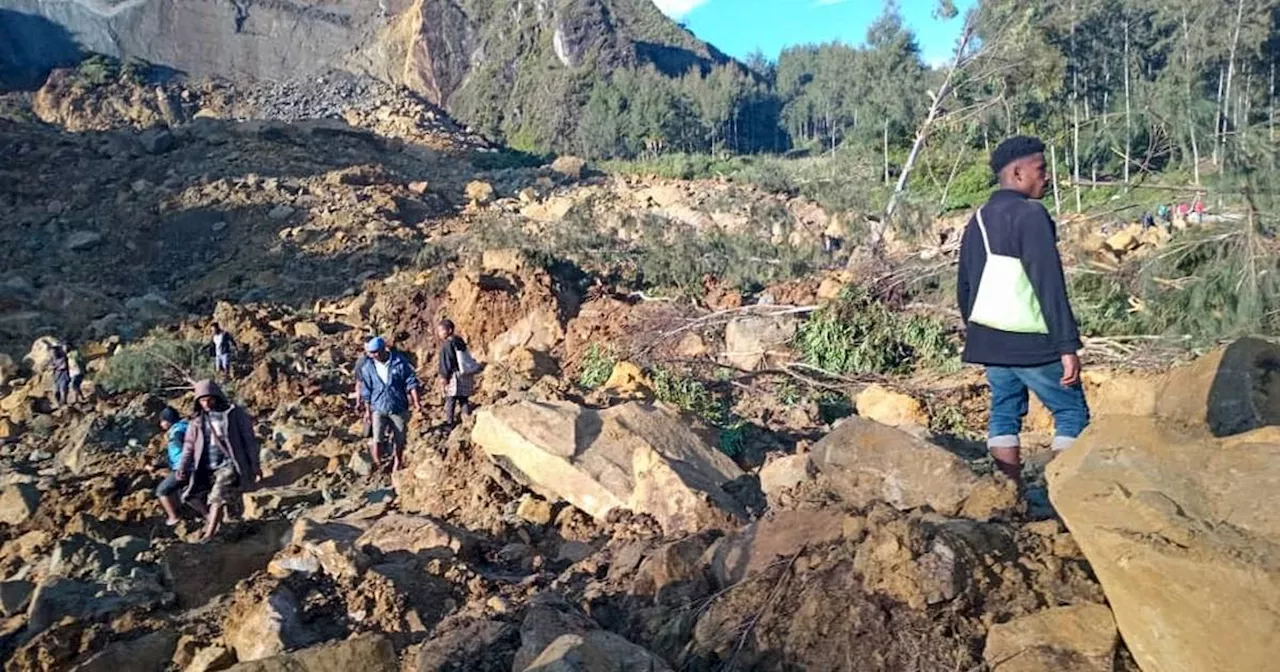 Papua New Guinea landslide: hundreds feared dead in remote northern region