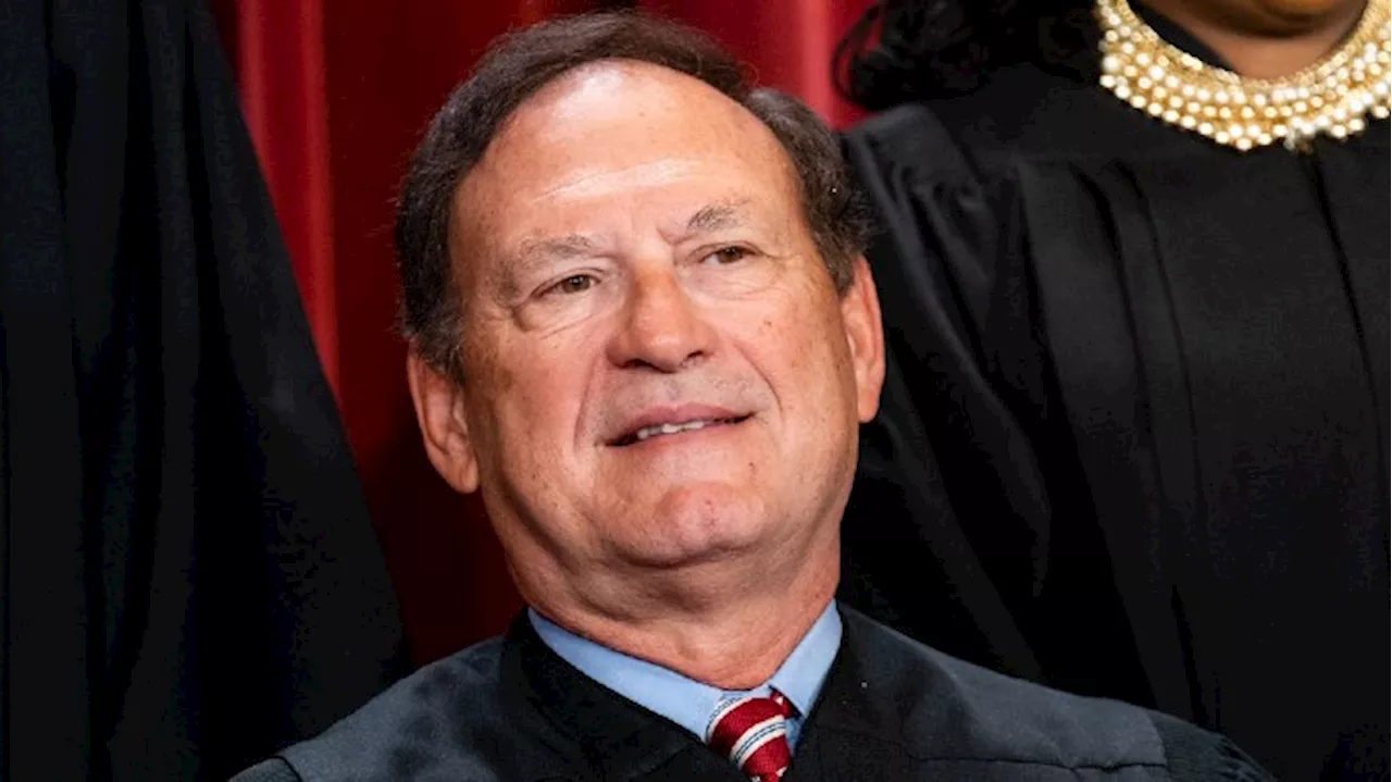 Justice Alito, Author of Dobbs Decision, Flew Christian Nationalist Flag at His Beach House