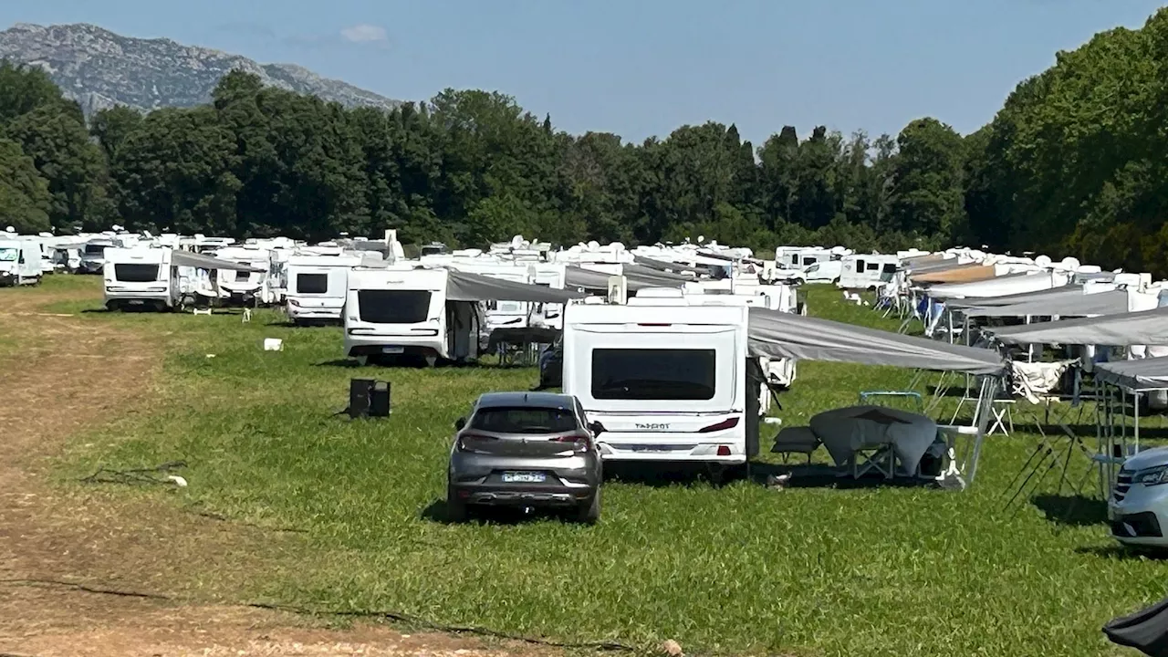 Gens du voyage installés illégalement à Salon-de-Provence : 20 tonnes de foin de Crau anéanties