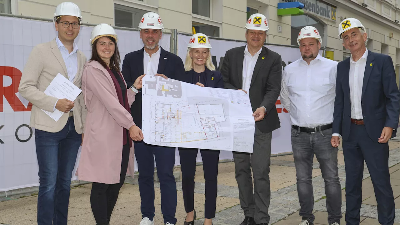 Raiffeisenbank stockt St. Pöltner Innenstadt-Haus auf