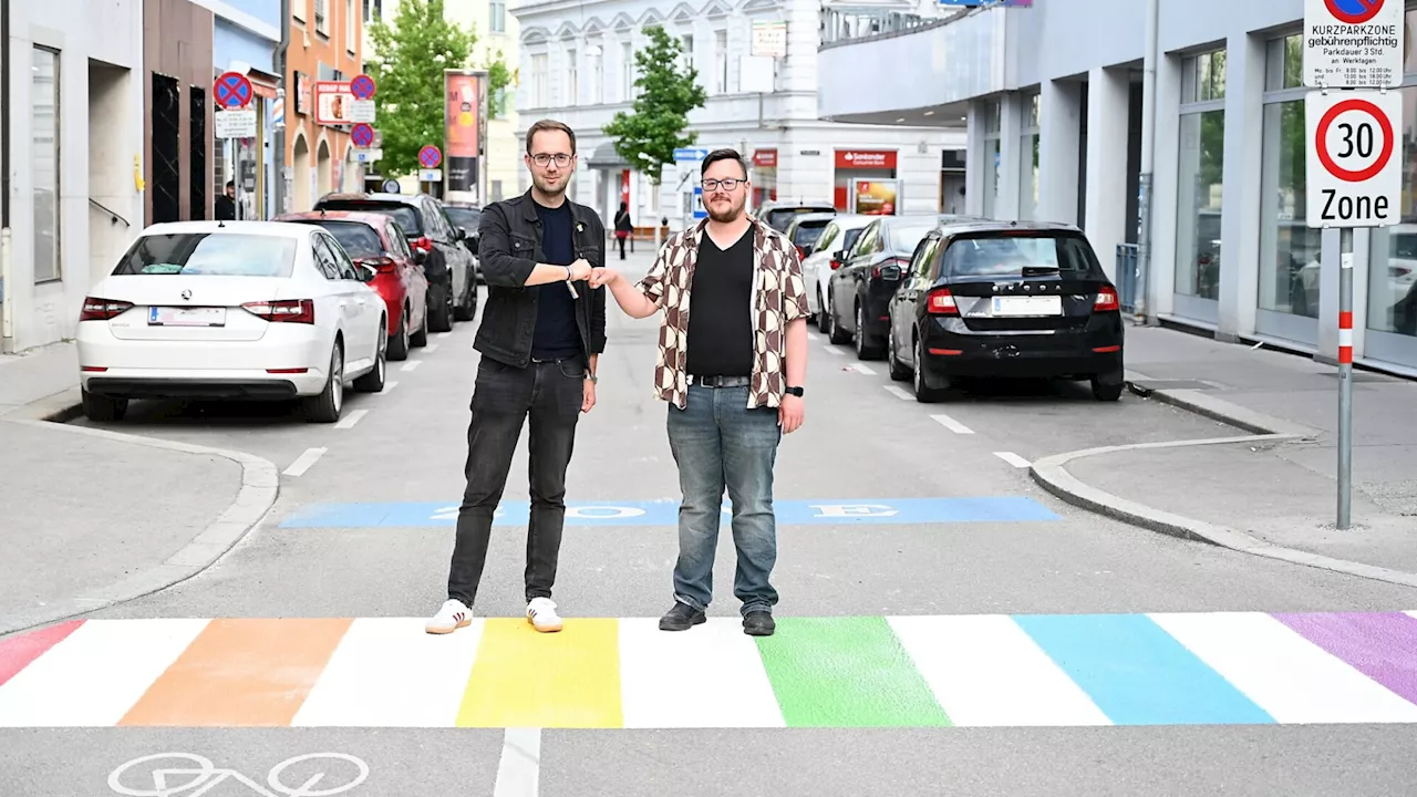 St. Pölten hat ersten Regenbogen-Zebrastreifen bekommen