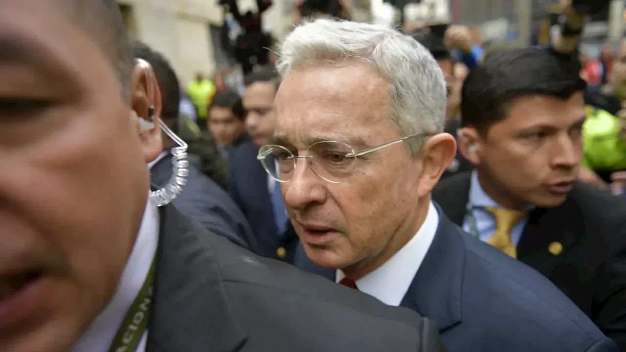 Juez niega nulidad del proceso al expresidente Álvaro Uribe por soborno y fraude procesal