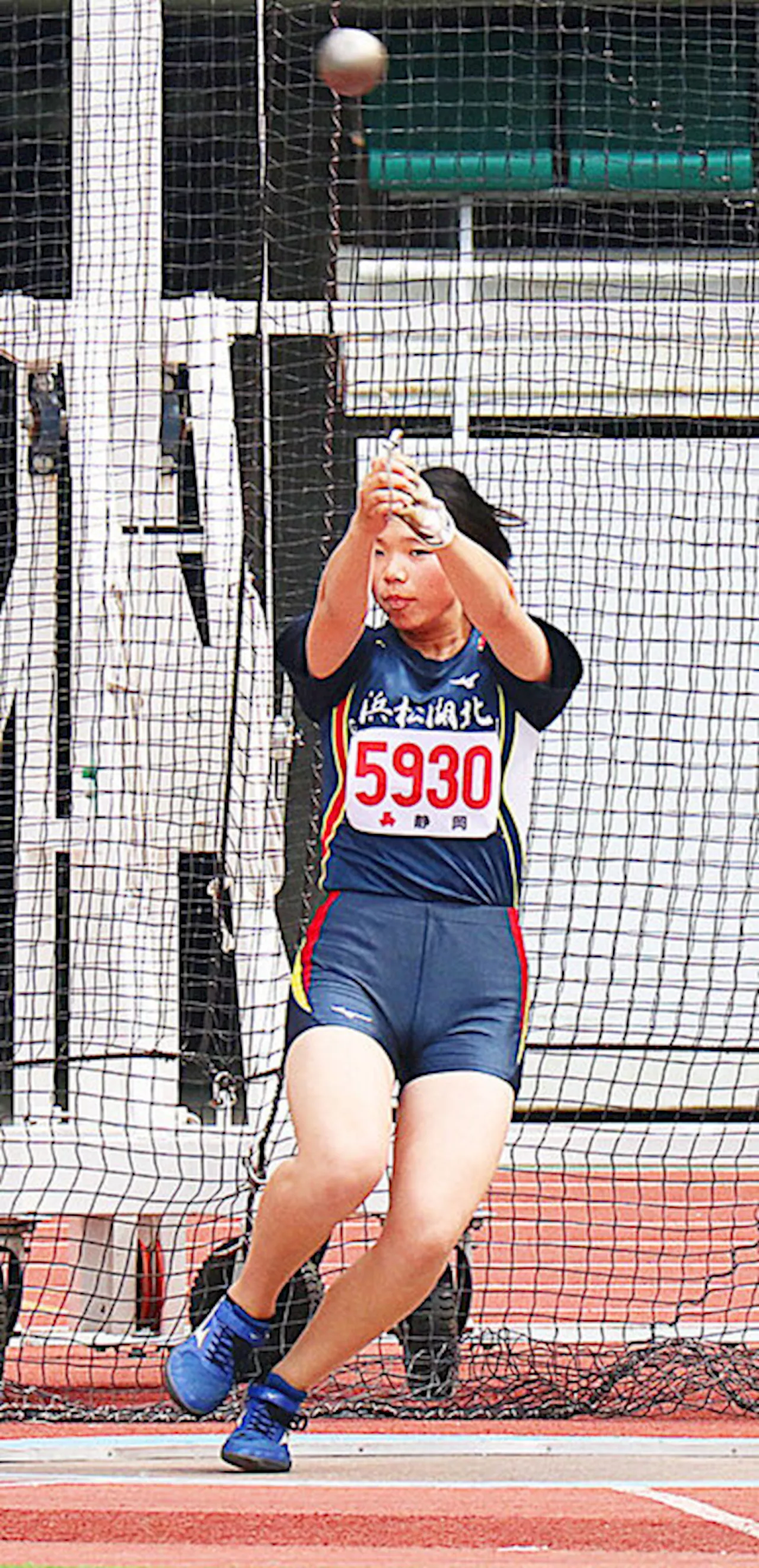 女子ハンマー投げ 浜松湖北の鈴木菜摘が大会新記録で初優勝！（2024年5月25日）｜BIGLOBEニュース