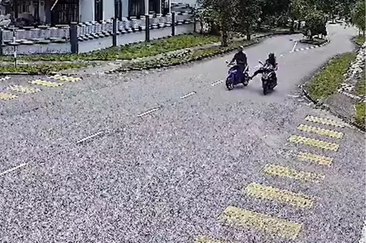 Cops hunting for man who robbed woman motorcyclist in Seremban