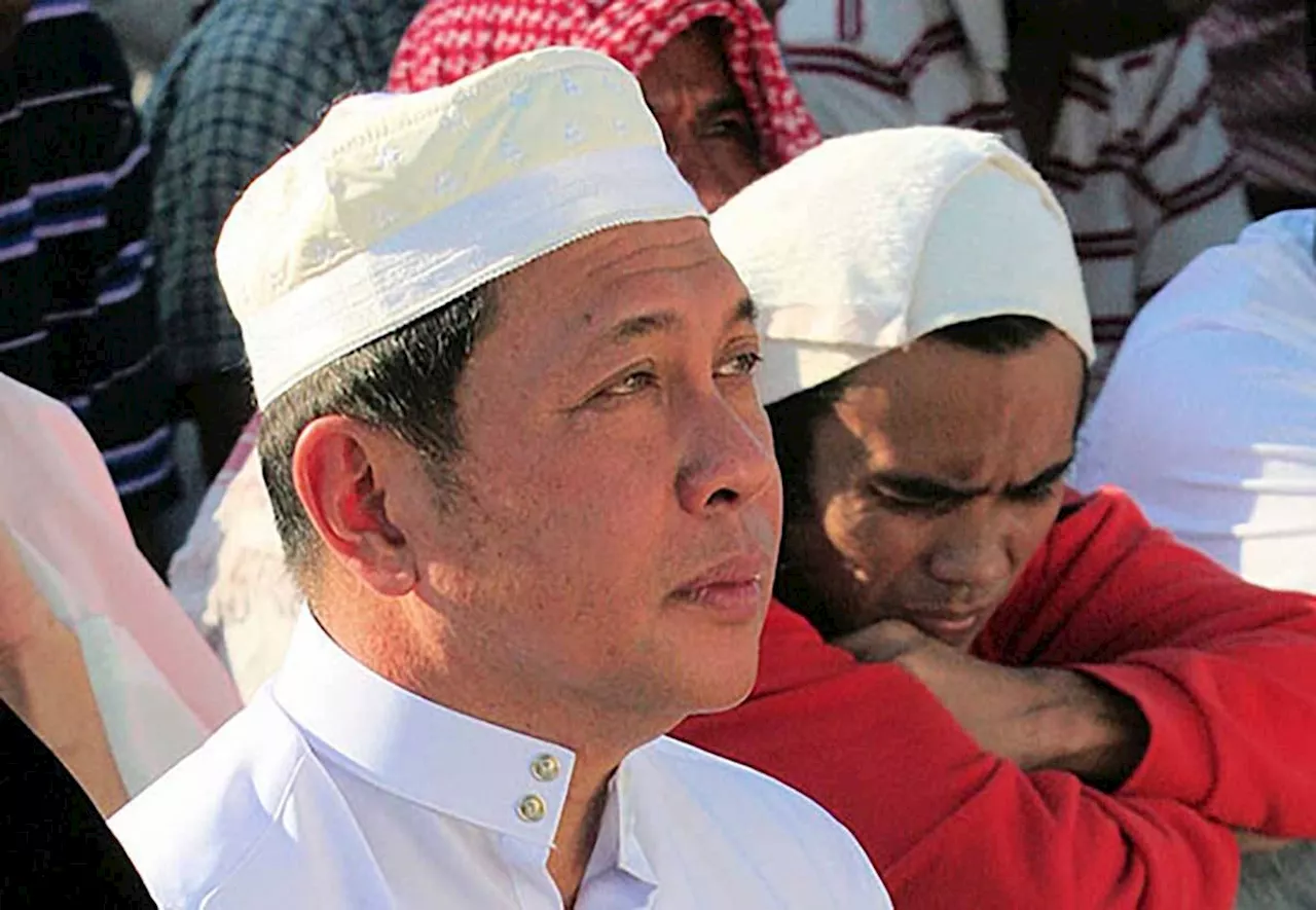 Muslims support Tan's leadership, coalition