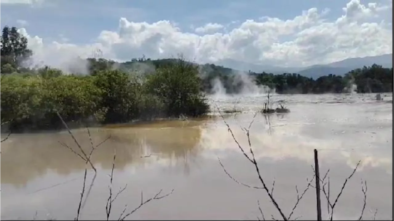 Kawah Nirwana di Lampung Barat Erupsi, Muntahkan Pasir hingga Dentuman Keras