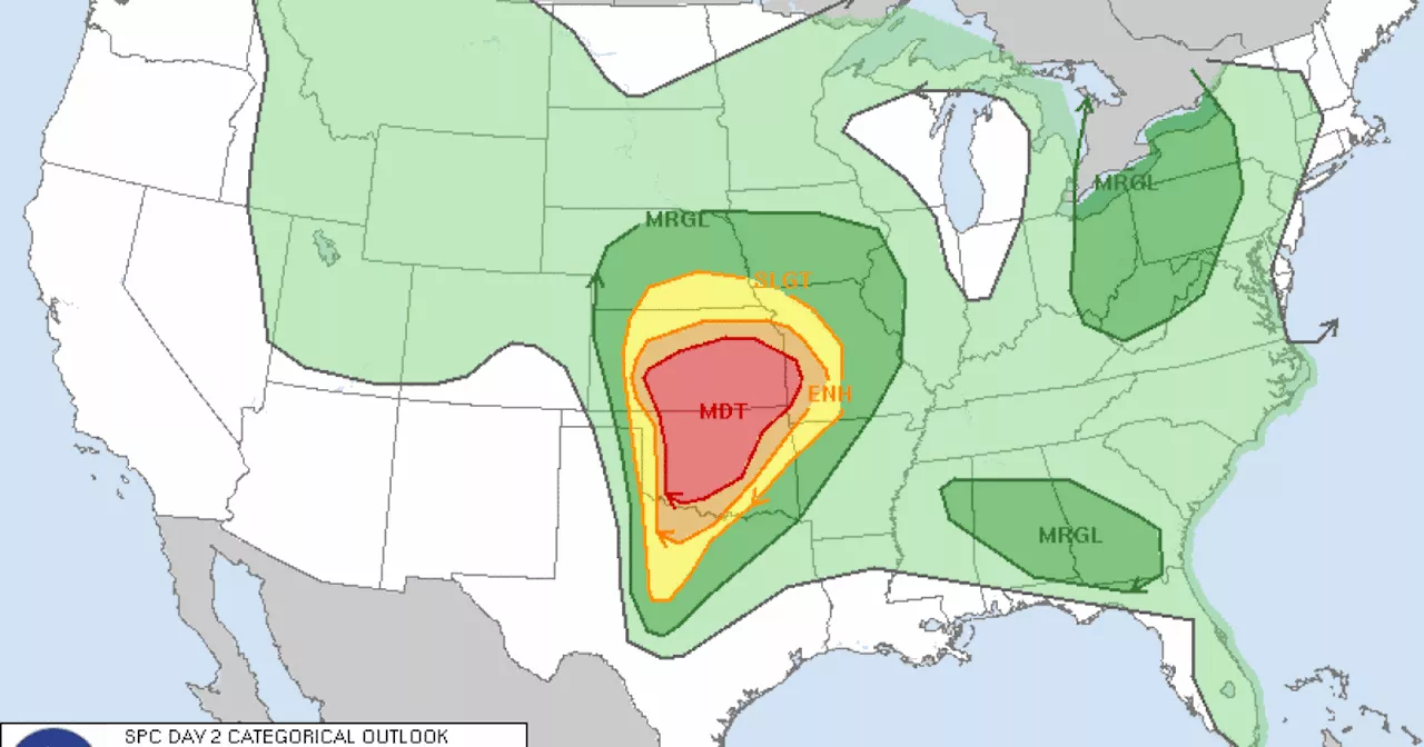 Severe weather expected in Kansas and Oklahoma over Memorial Day Weekend