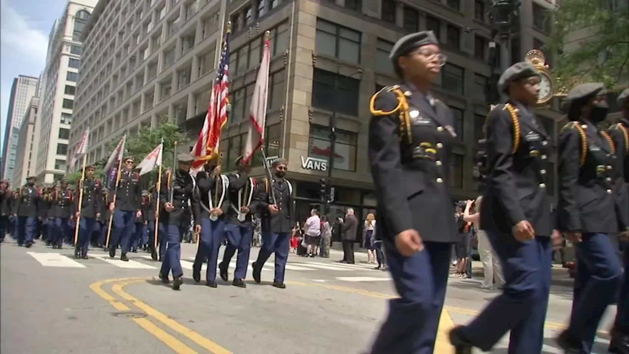 Chicago pays tribute to fallen with annual downtown Memorial Day Parade, wreath-laying ceremony