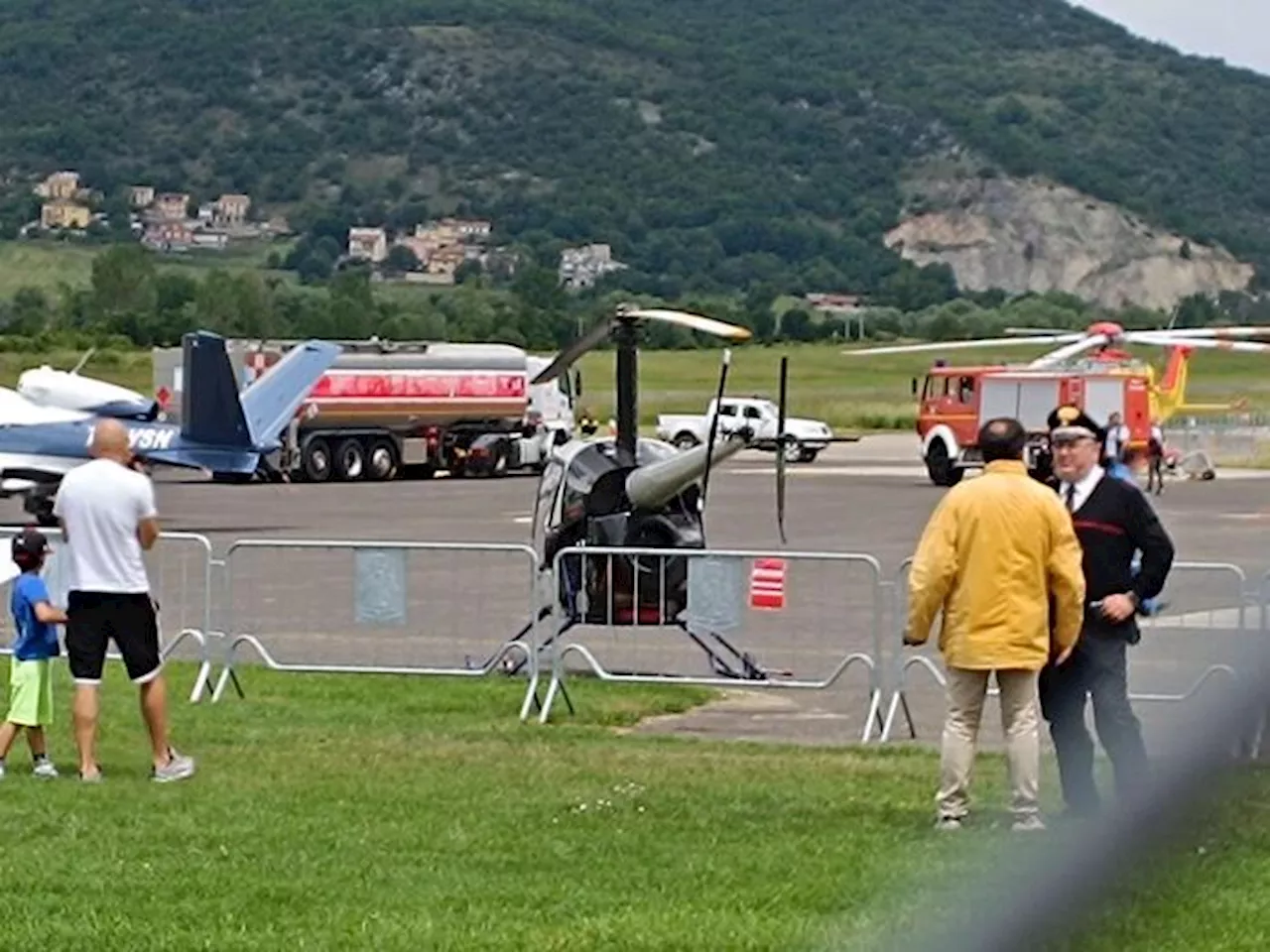 Muore investito da un mezzo pesante all'Air show dell'Aquila