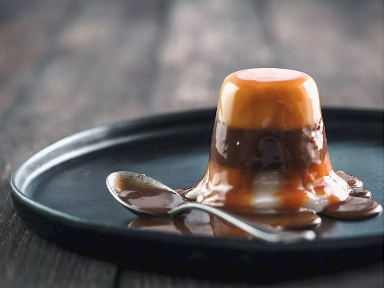 Panna Cotta with caramel sauce and chocolate