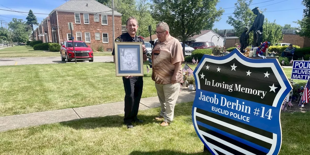 Local artist pays tribute of fallen Euclid Officer, Jacob Derbin