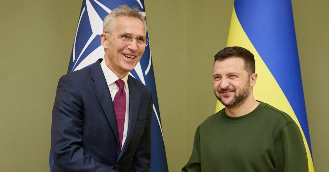 Il segretario della Nato Stoltenberg: “L’Ucraina sia libera di usare le armi degli alleati contro…