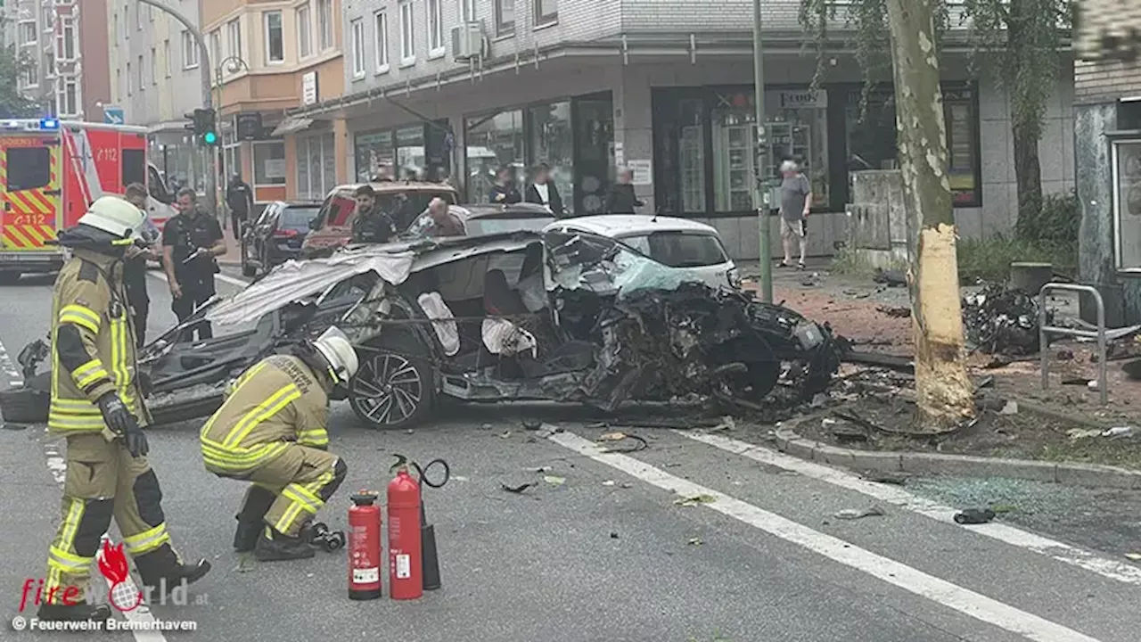 D: Pkw bei Anprall an Baum in Bremerhaven komplett aufgerissen → Schutzengel für Lenker