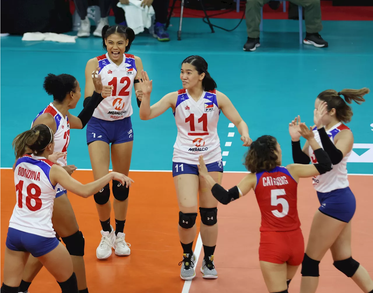 Alas Pilipinas sweeps Iran, books AVC Challenge Cup semis slot