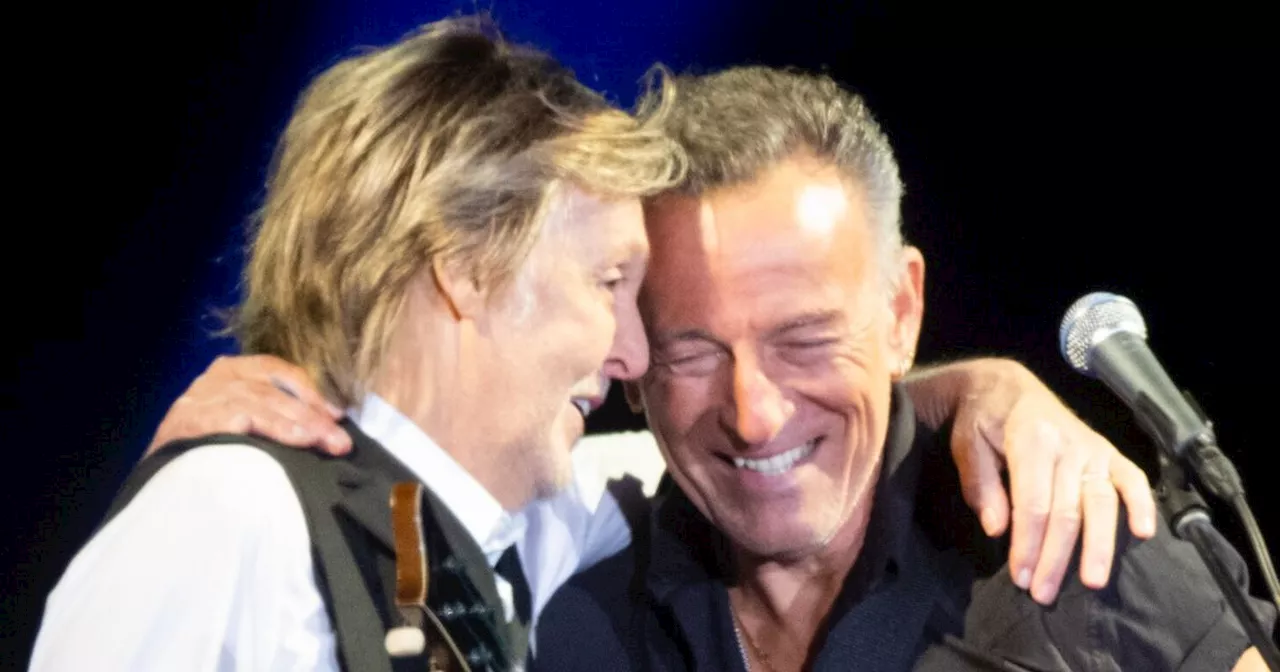 Paul McCartney Hilariously Roasts Pal Bruce Springsteen While Presenting Award