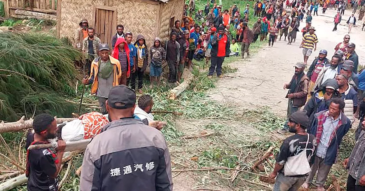 Emergency convoy takes aid to survivors of Papua New Guinea landslide