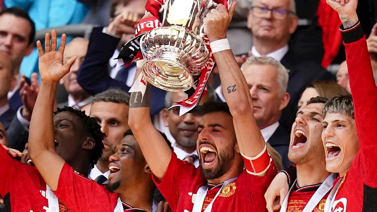 Manchester United claim shock FA Cup final win over Manchester City