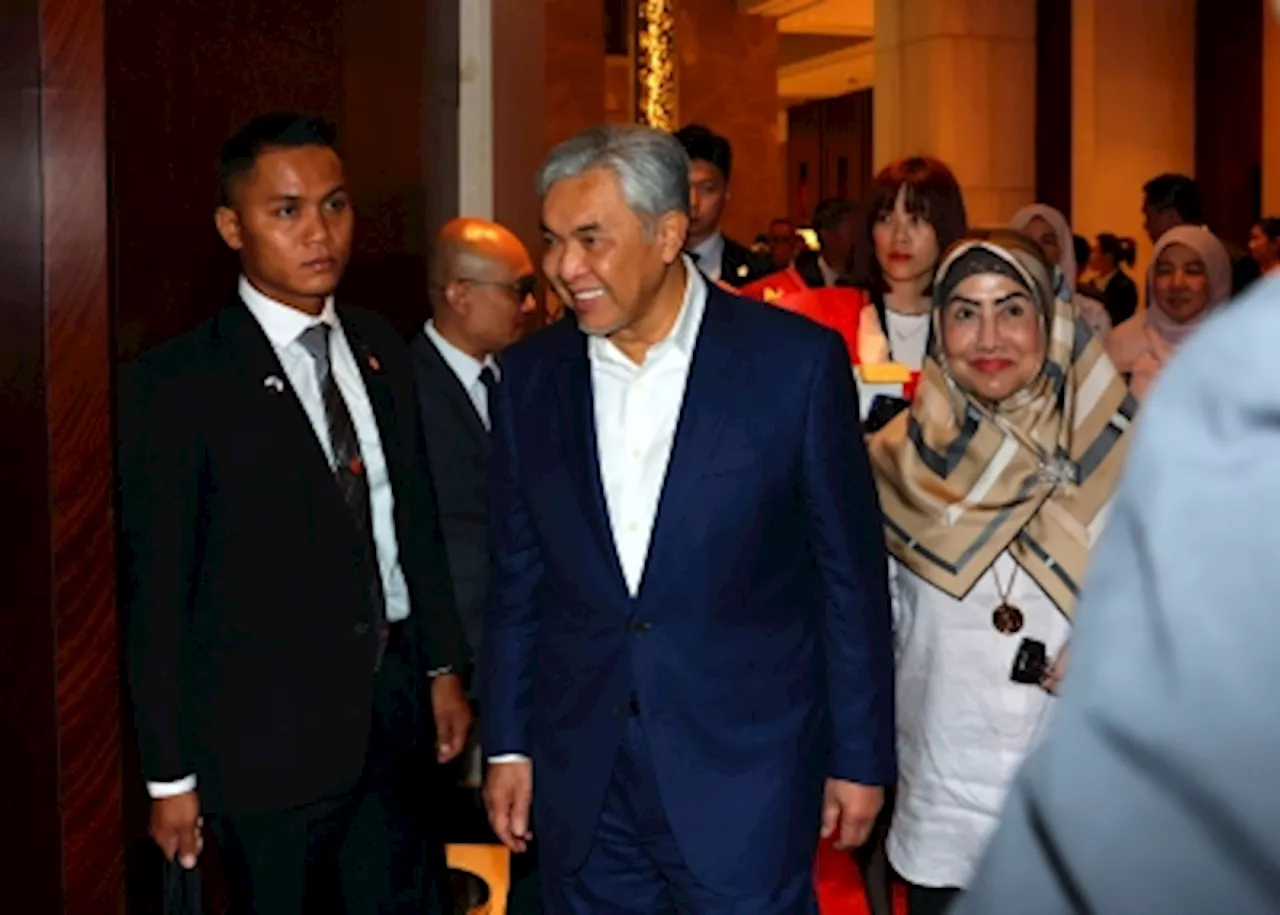 DPM Zahid arrives in Shanghai for third leg of China visit