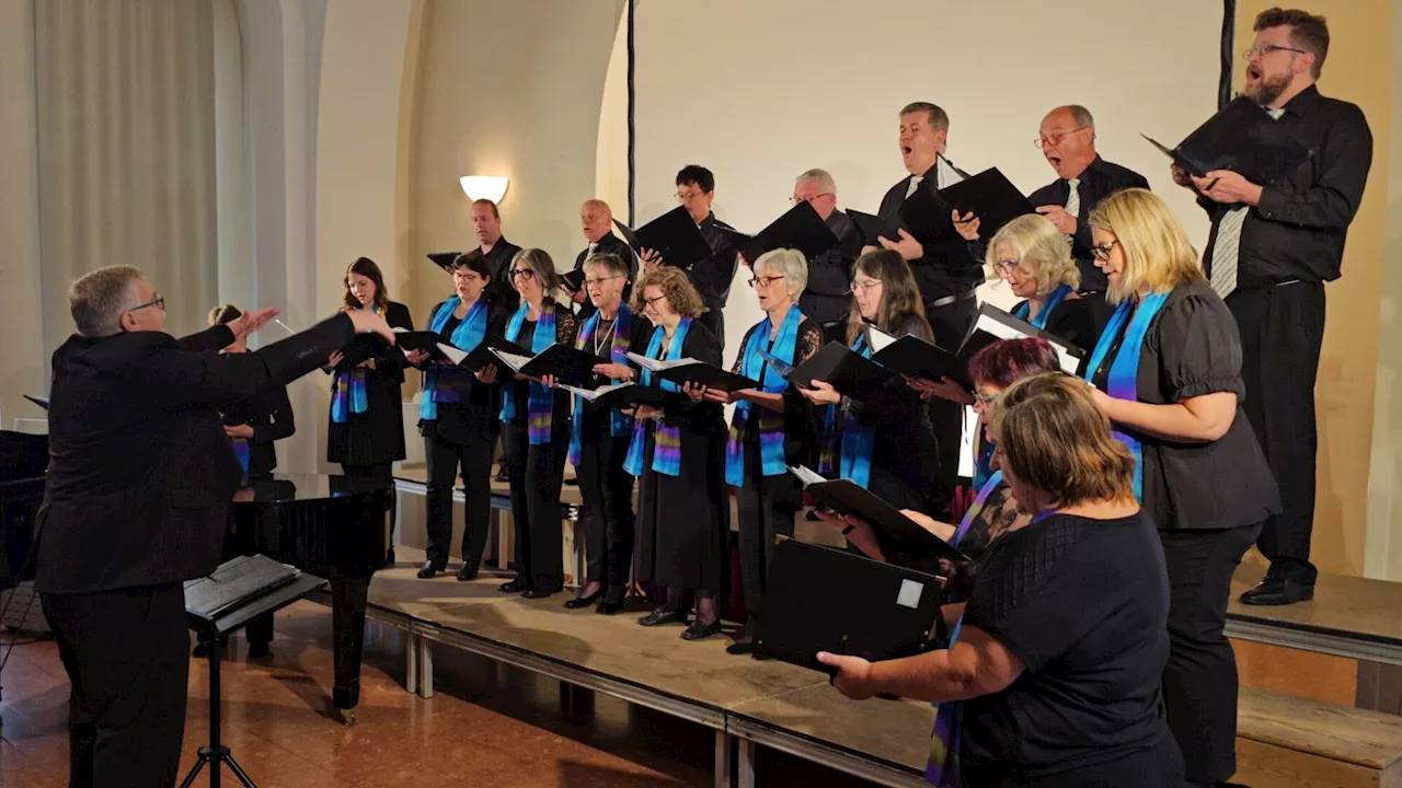 Hollabrunner Chor ließ die Freunde aus Herborn schwärmen