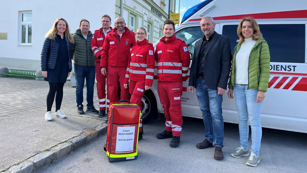 Spende für den Ausbau des First Responder-Systems in Hausbrunn