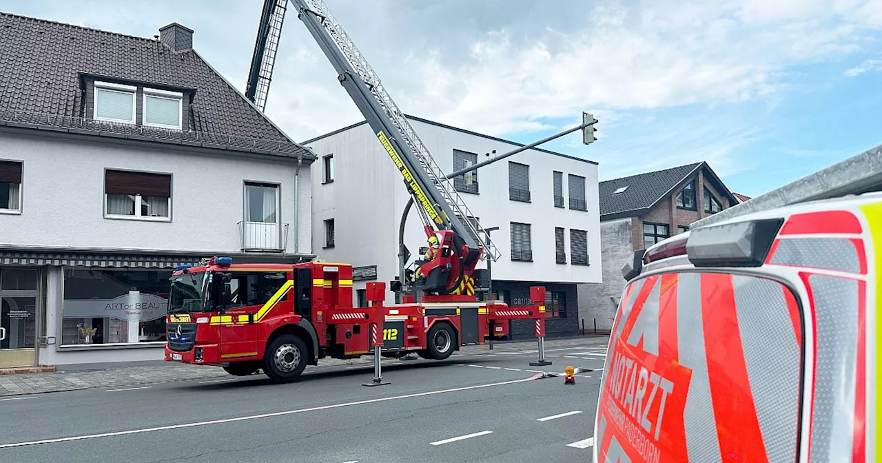 Mann in Bad Lippspringe durch Stichflamme auf Balkon schwer verletzt