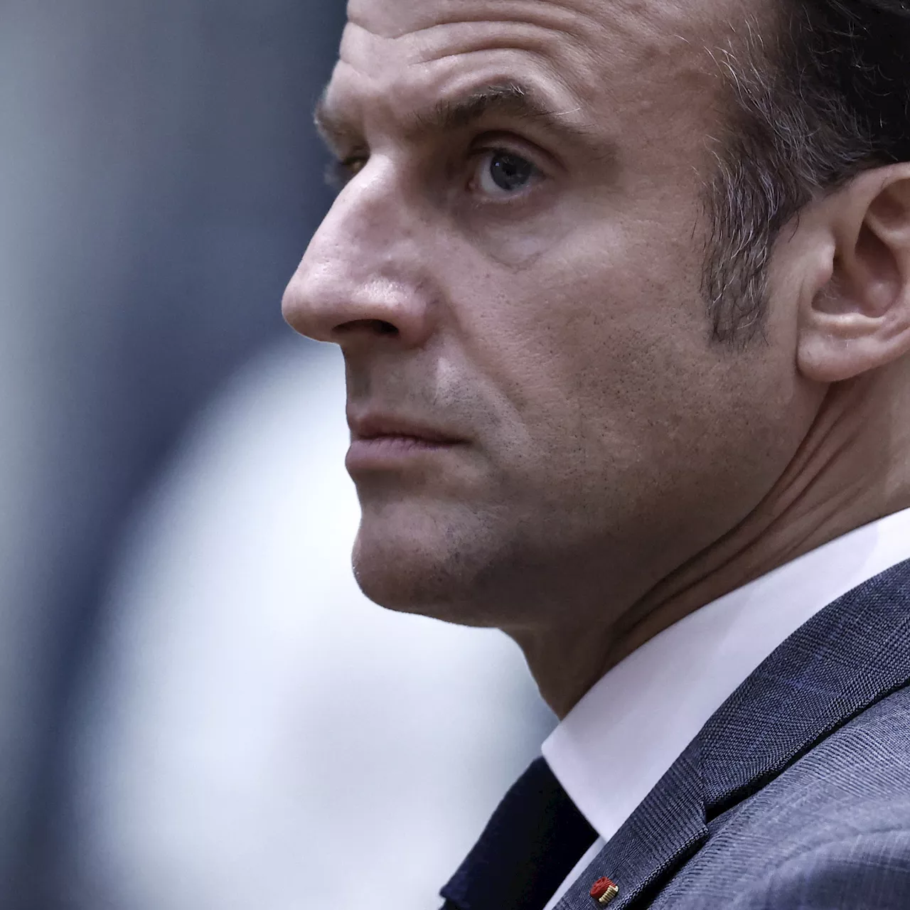 Européennes : Emmanuel Macron se dit 'prêt à débattre maintenant' avec Marine Le Pen